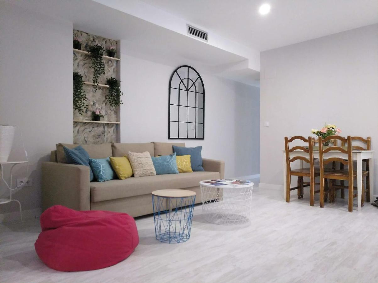 Apartamento Centro San Blas 36, Proximo Al Pilar Zaragoza Dış mekan fotoğraf