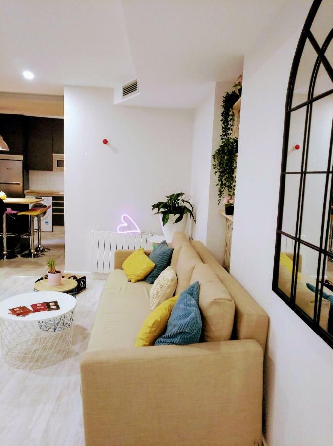 Apartamento Centro San Blas 36, Proximo Al Pilar Zaragoza Dış mekan fotoğraf